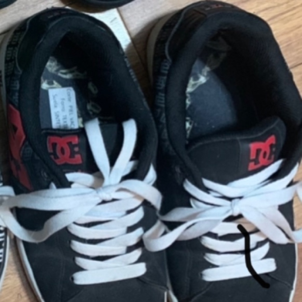 Men’s dc shoes Sz 9.5